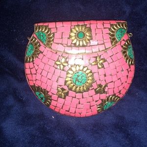 Metal Clutches